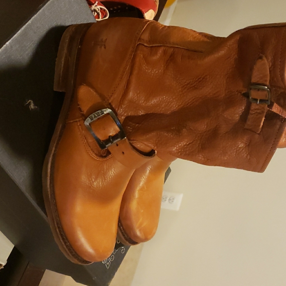 FRYE boot sz 8